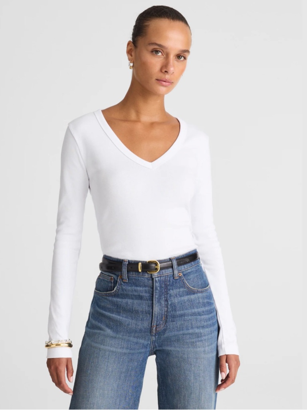 Madewell The '90s V-Neck Long-Sleeve Tee in Compact Cotton Size M